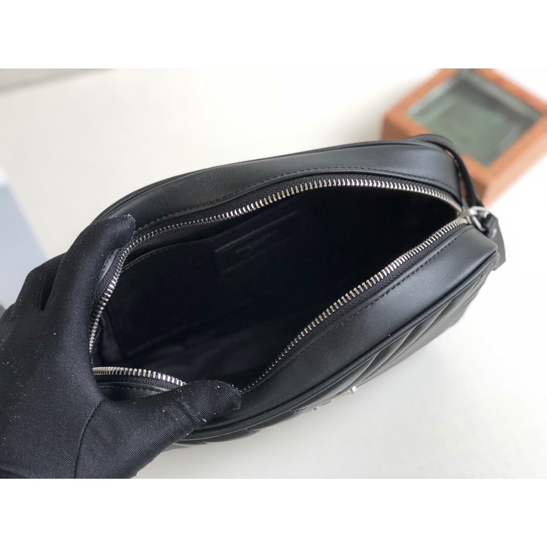 Y51 lou camera bag