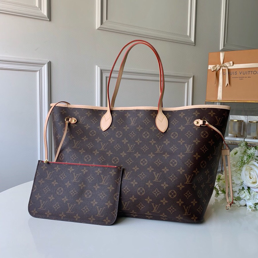 l**is V*t*n neverfull gm
