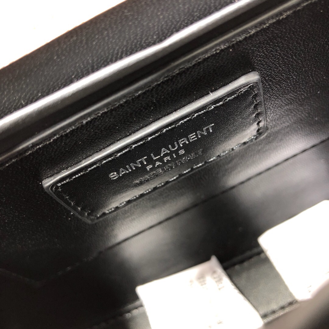 YSL Cassandra