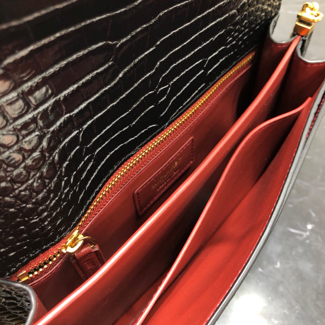 YSL Cassandra