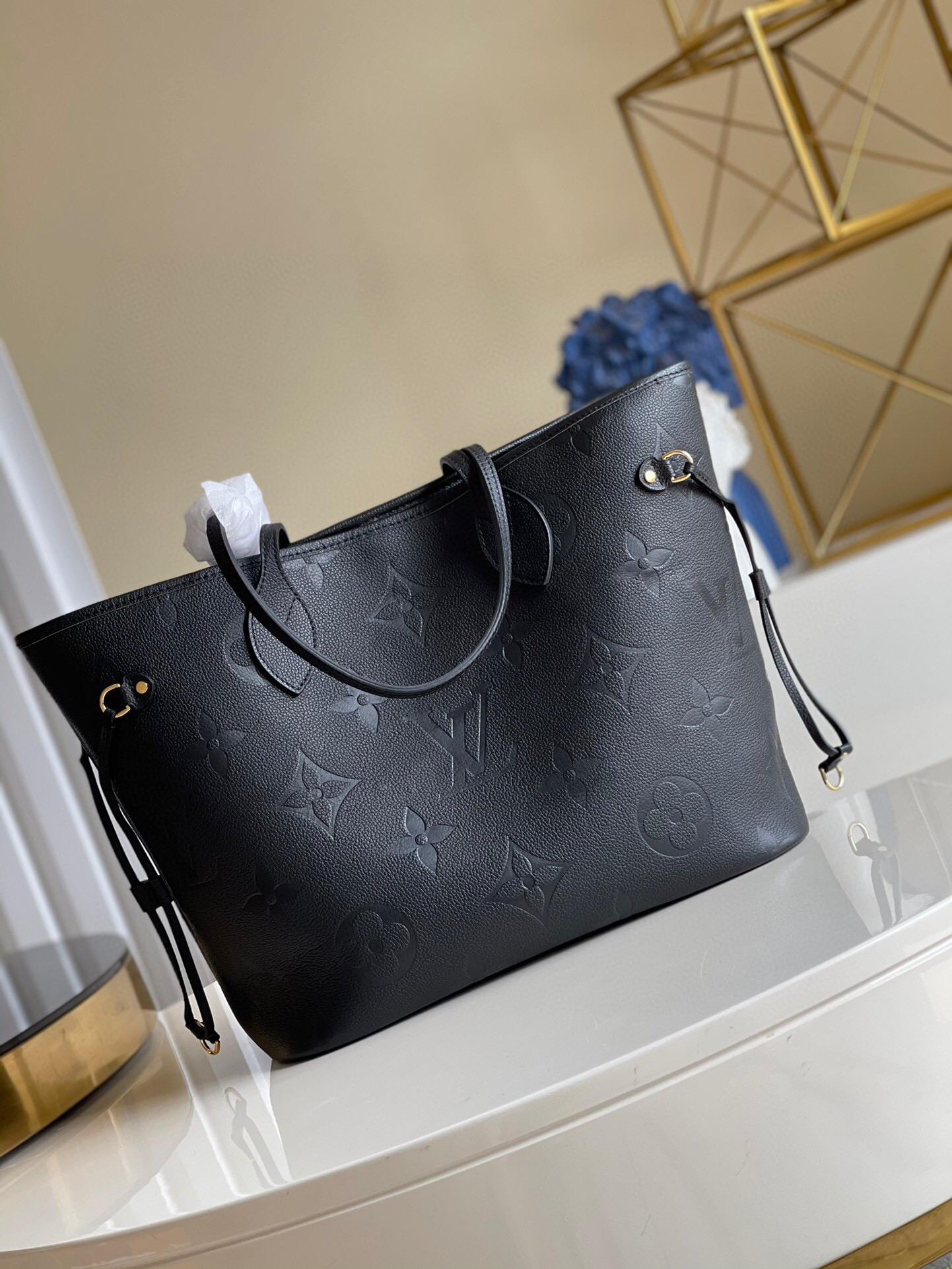 l**is V*t*n neverfull mm