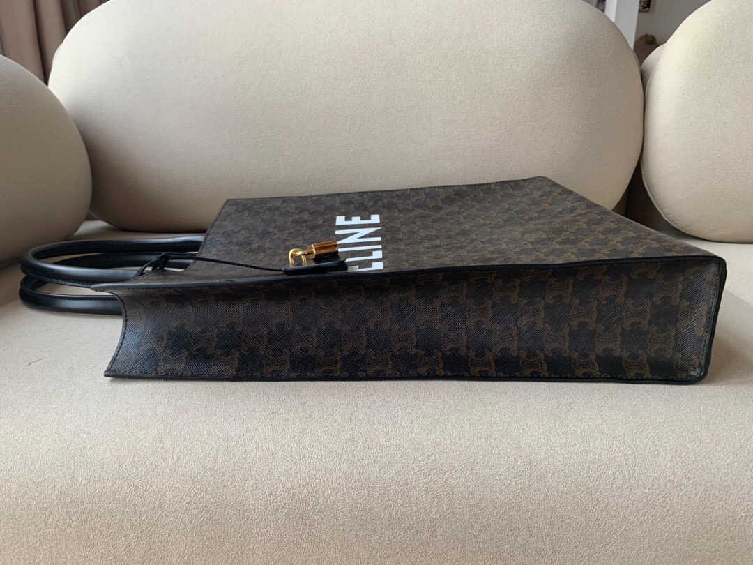 Ce**e tote