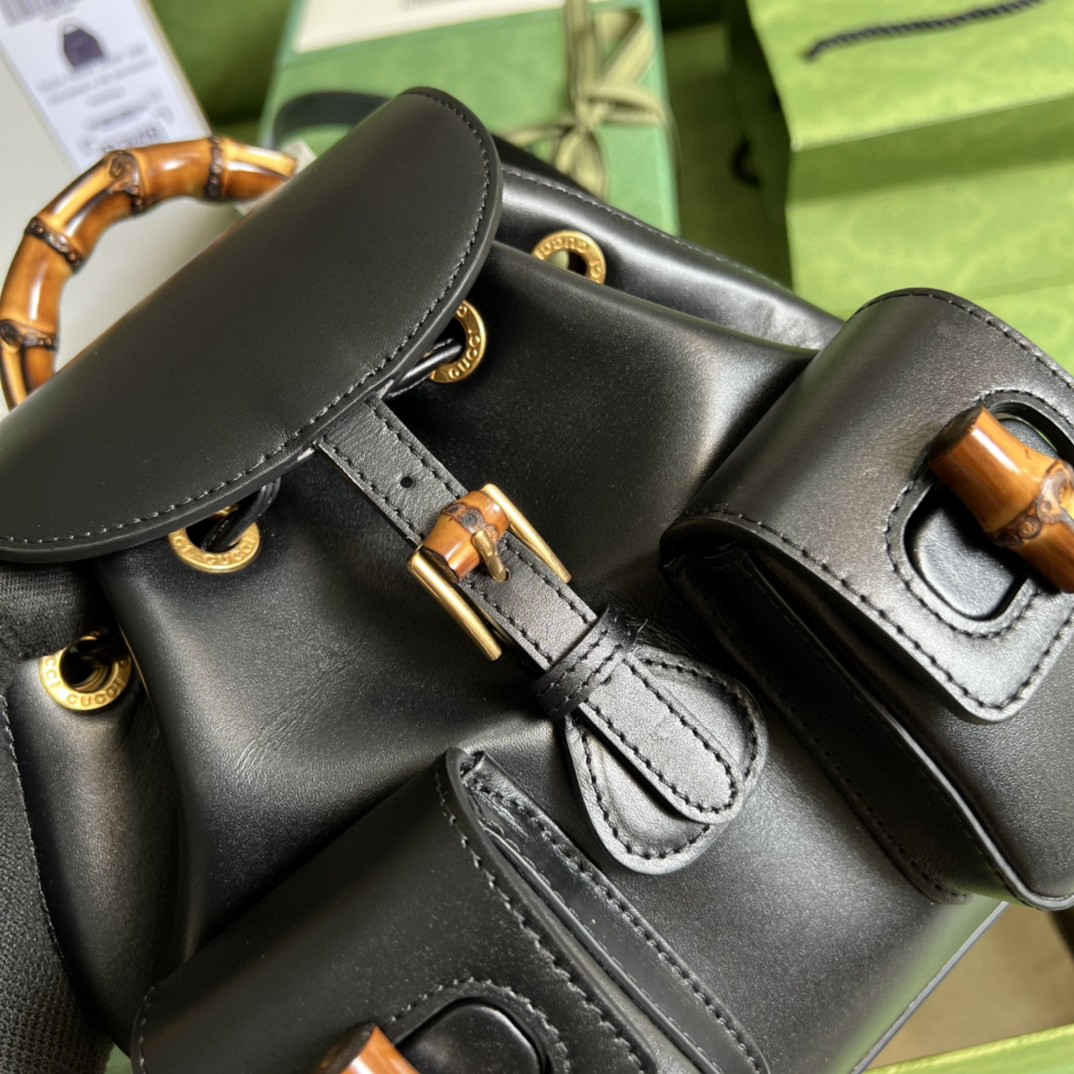 G*u*i bamboo small backpack