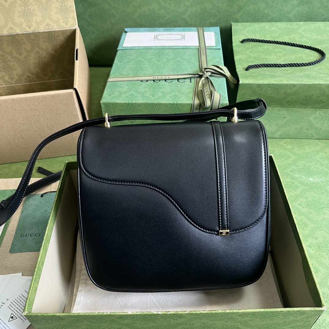 G*u*i equestrian inspired shoulder bag