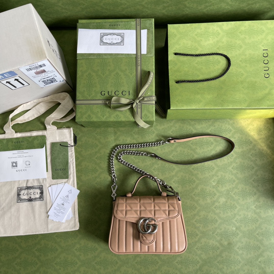 G*u*i gg marmont mini top handle bag