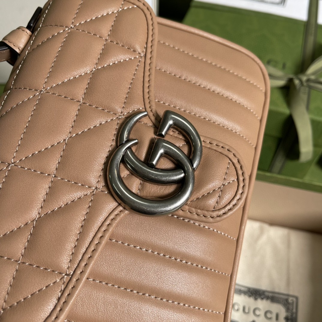 G*u*i gg marmont mini top handle bag