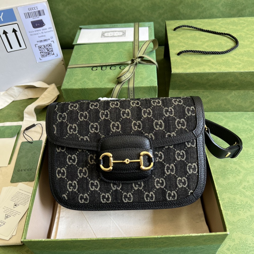 G*u*i horsebit bag