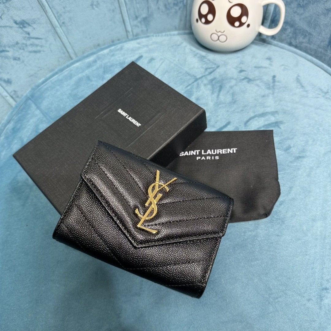 Y51 cassandre matelassÉ small envelope wallet