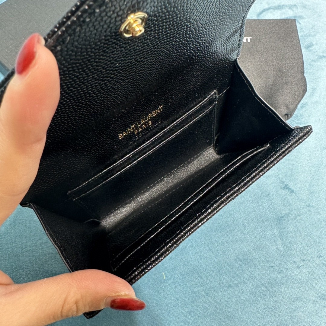 Y51 cassandre matelassÉ small envelope wallet