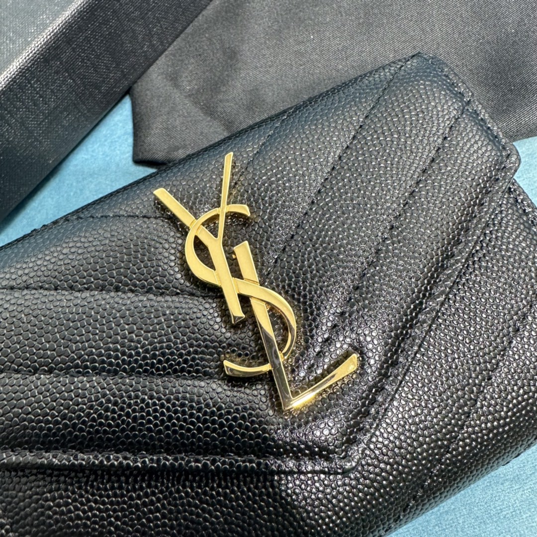 Y51 cassandre matelassÉ small envelope wallet