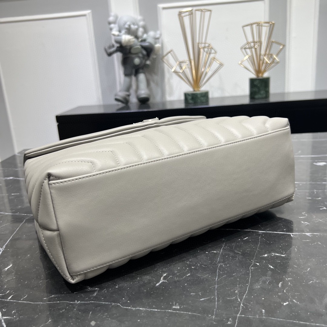 LOULOU MEDIUM IN QUILTED LEATHER