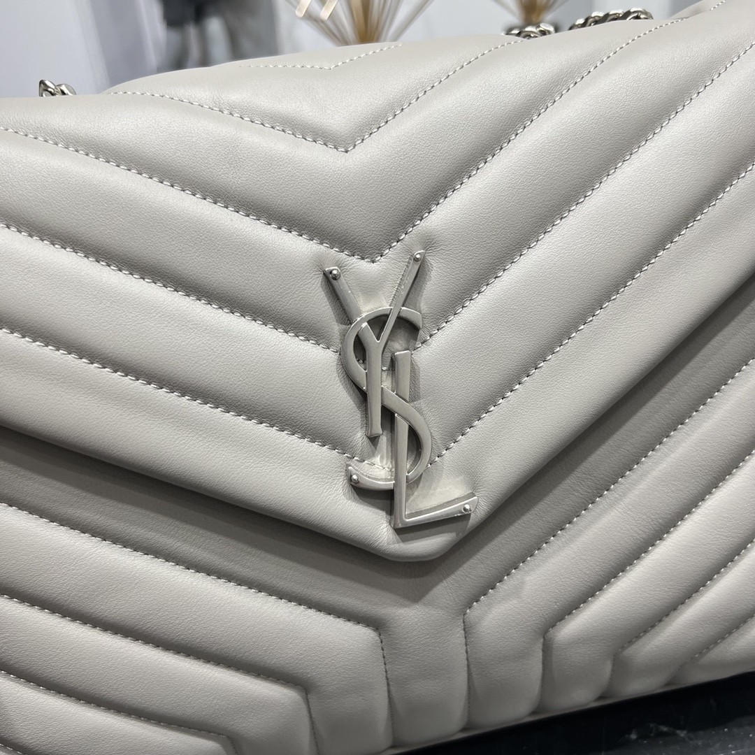 LOULOU MEDIUM IN QUILTED LEATHER