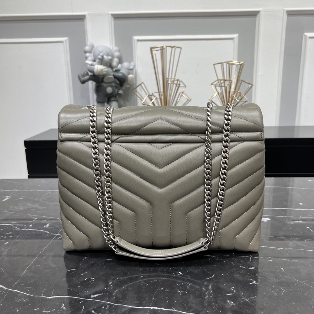 LOULOU MEDIUM IN QUILTED LEATHER