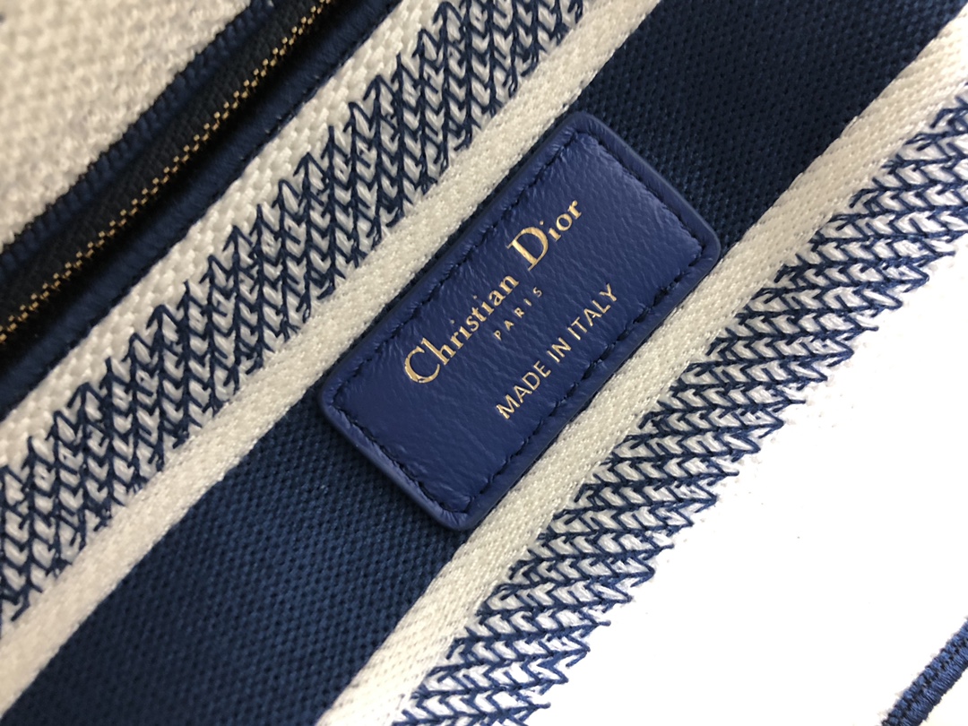 D*or medium lady d-lite bag