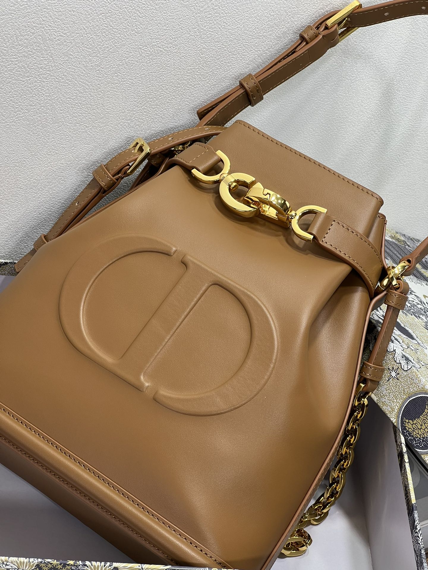 medium c’est D*or bag