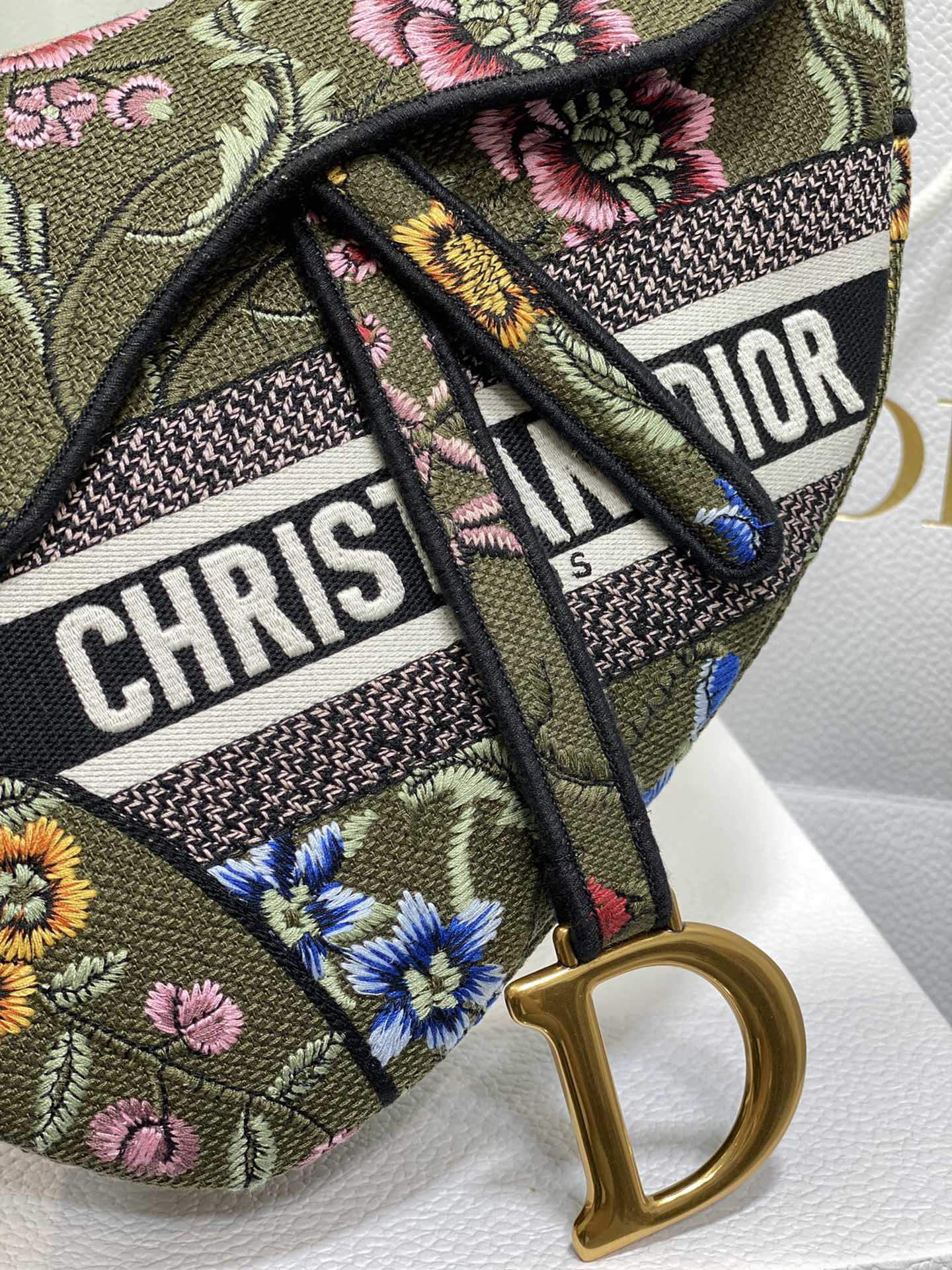 D*or saddle bag