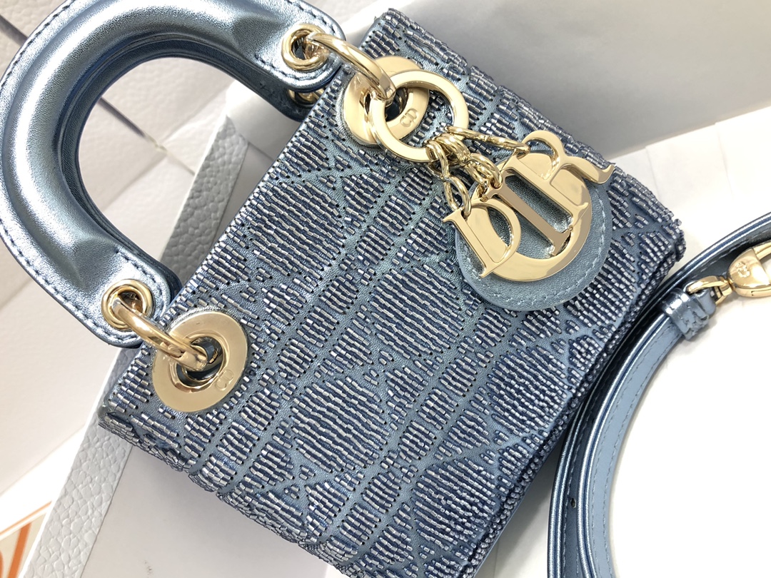 lady D*or micro bag