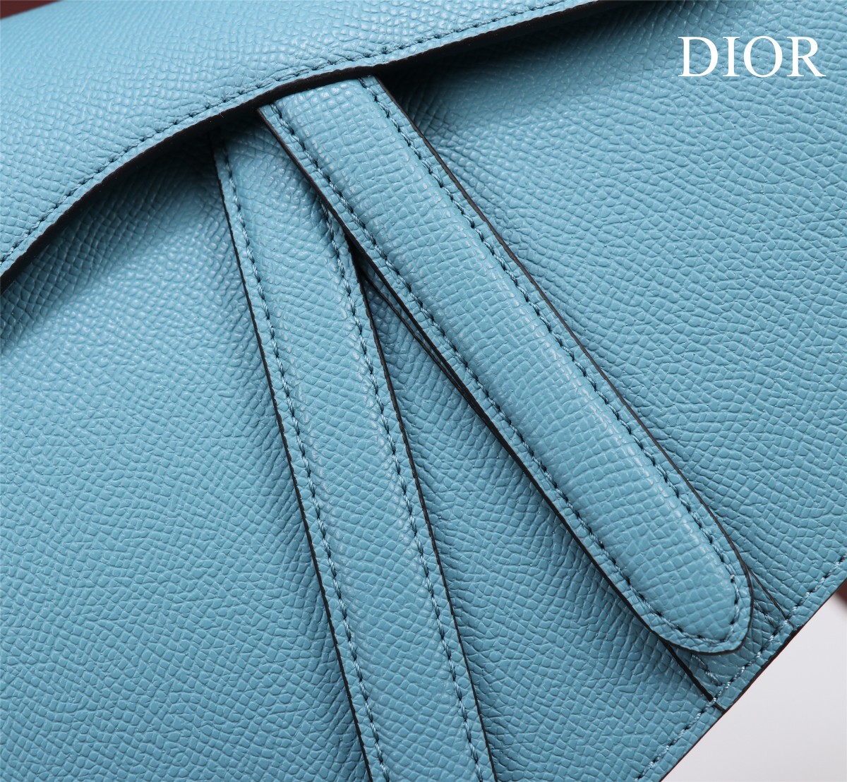 D*or saddle bag