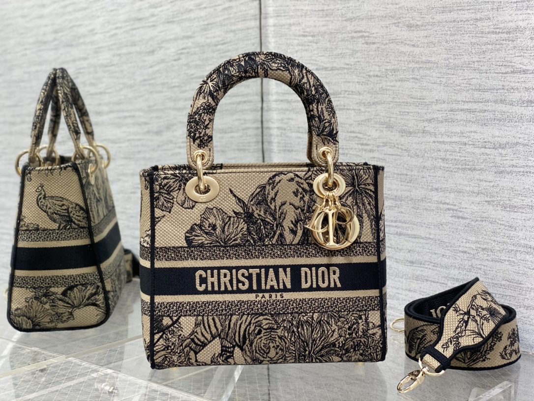 D*or medium lady d-lite bag