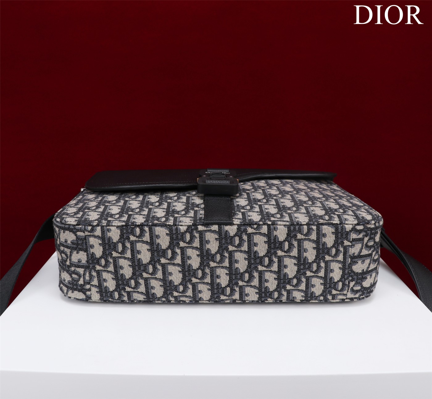 D*or saddle pouch