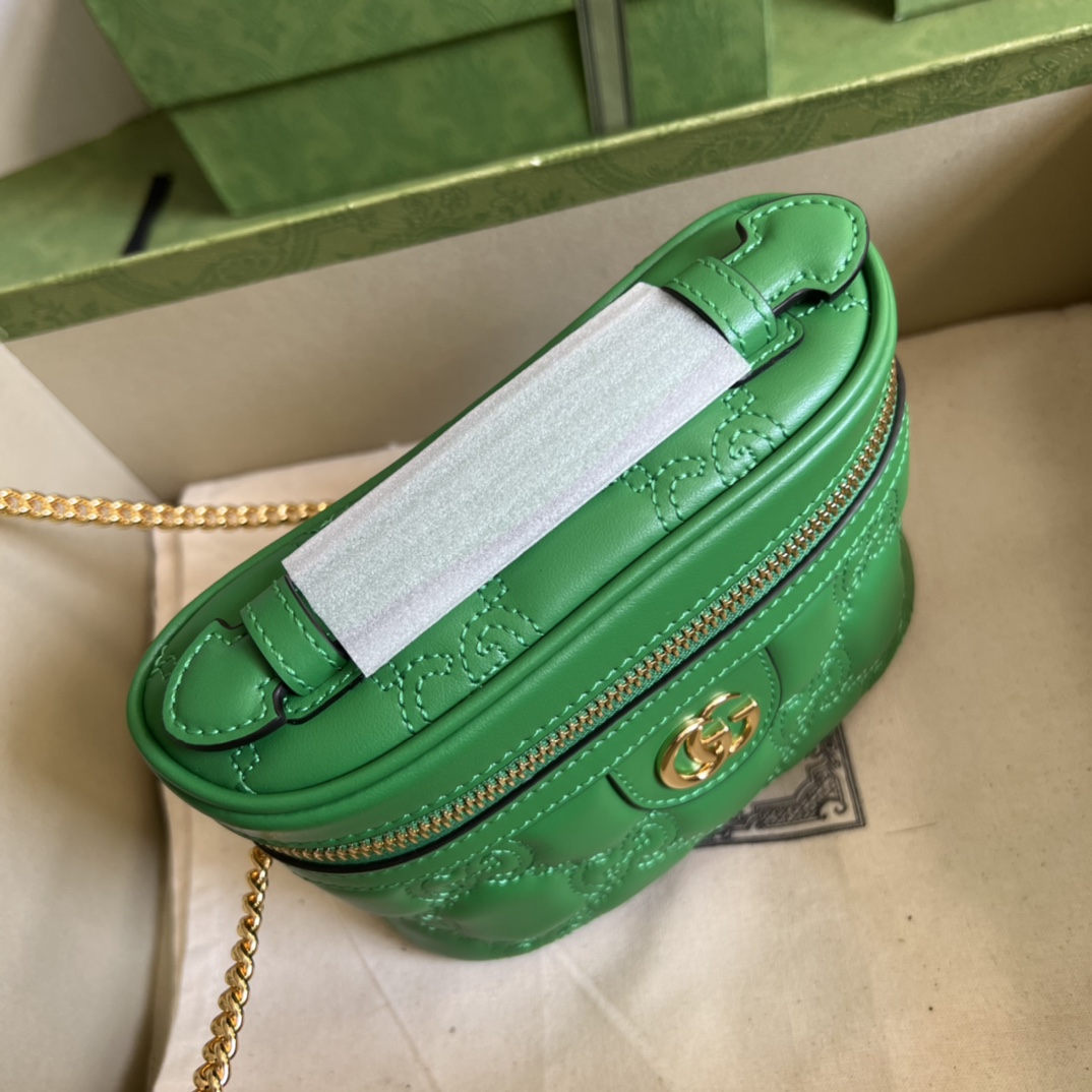 G*u*i gg matelassÉ top handle mini bag