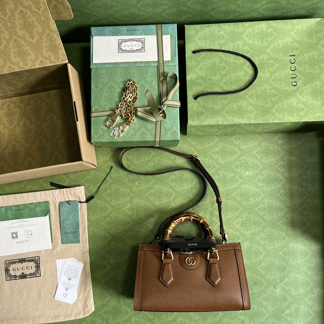 G*u*i diana small shoulder bag