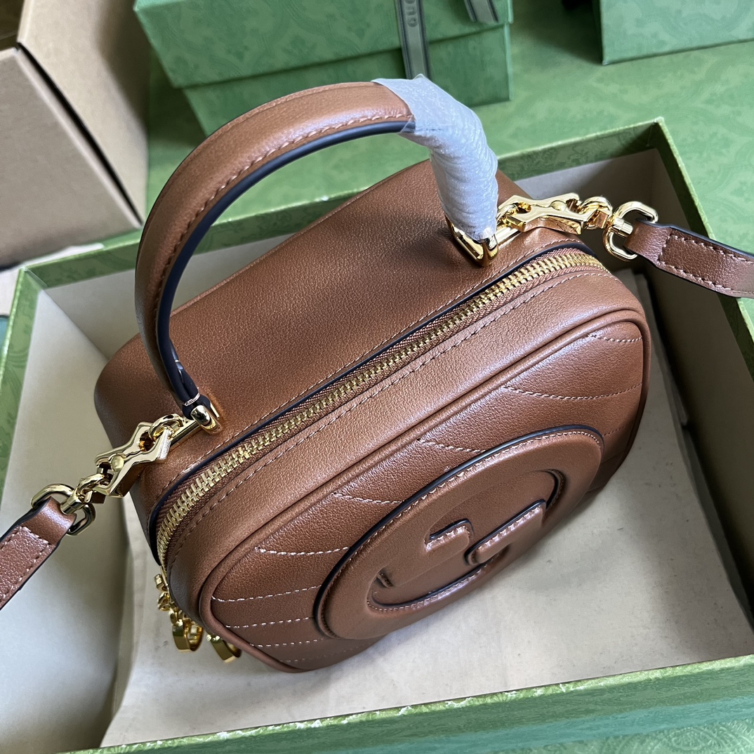 G*u*i blondie top handle bag