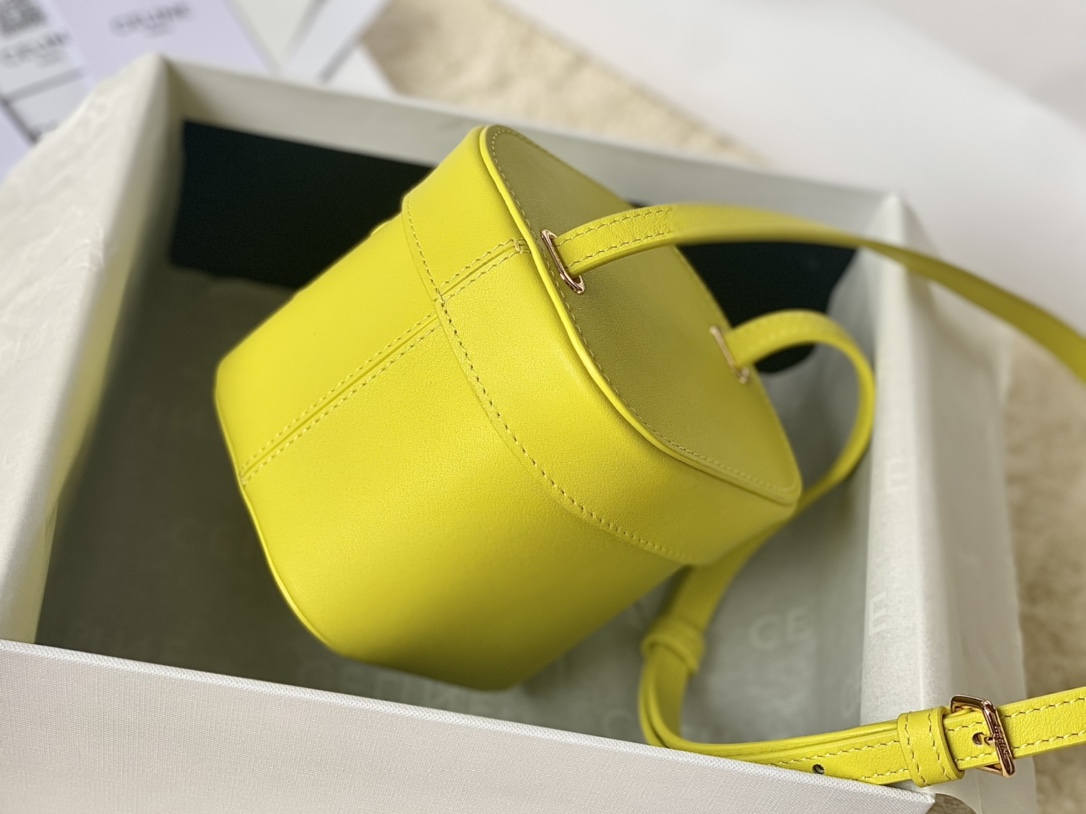 Ce**e small box