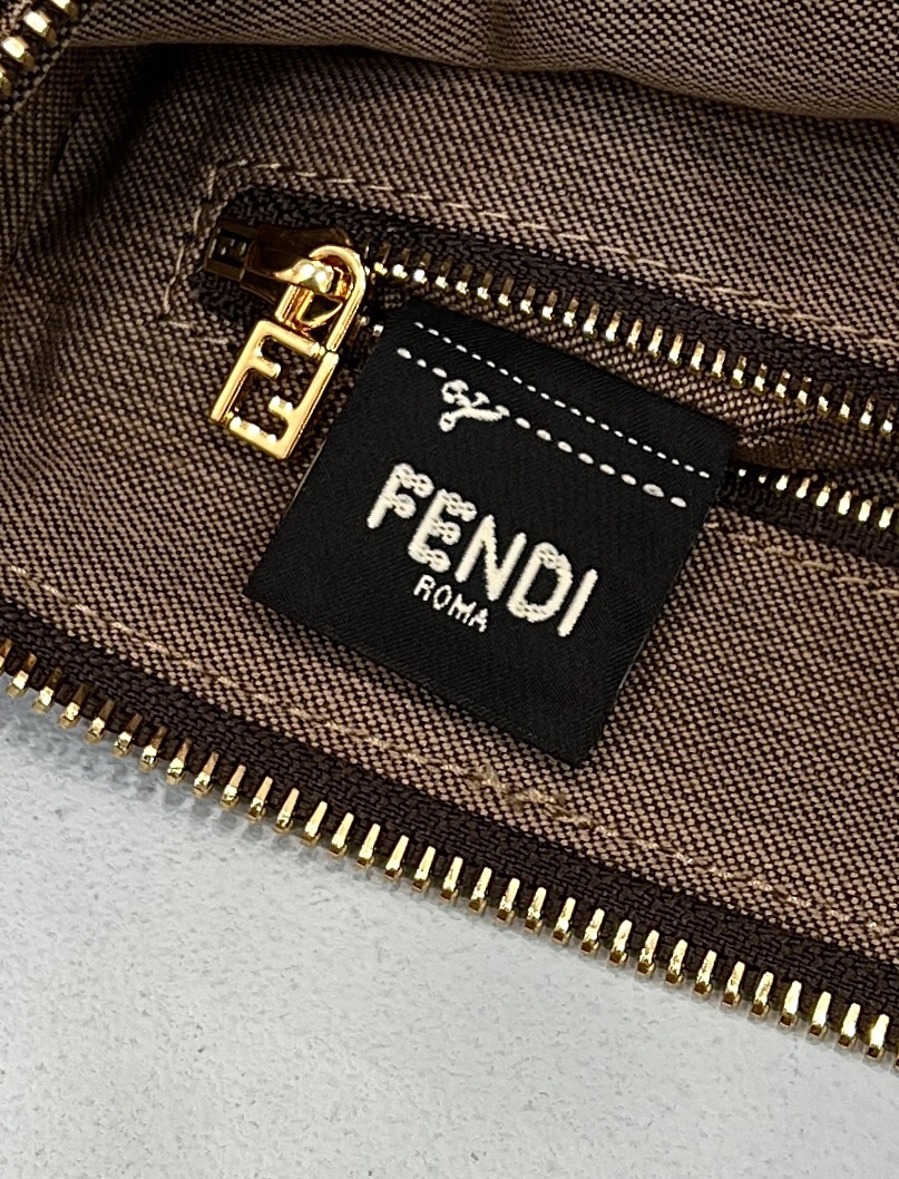 F**di vintage bag