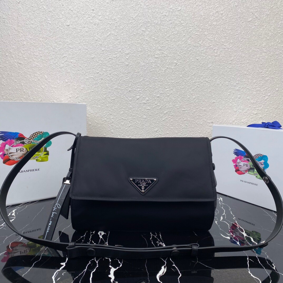 Pra*a black medium padded re-nylon shoulder bag
