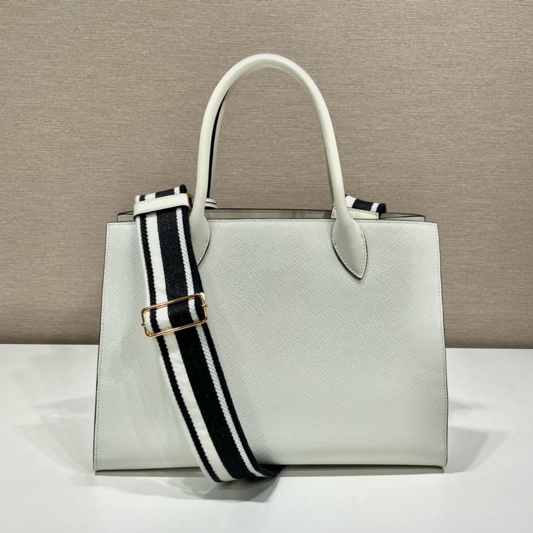 pra*a monoCh*0me medium saffiano bag