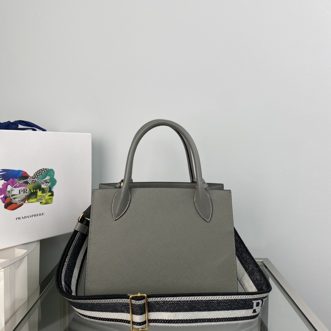 pra*a monoCh*0me small saffiano bag
