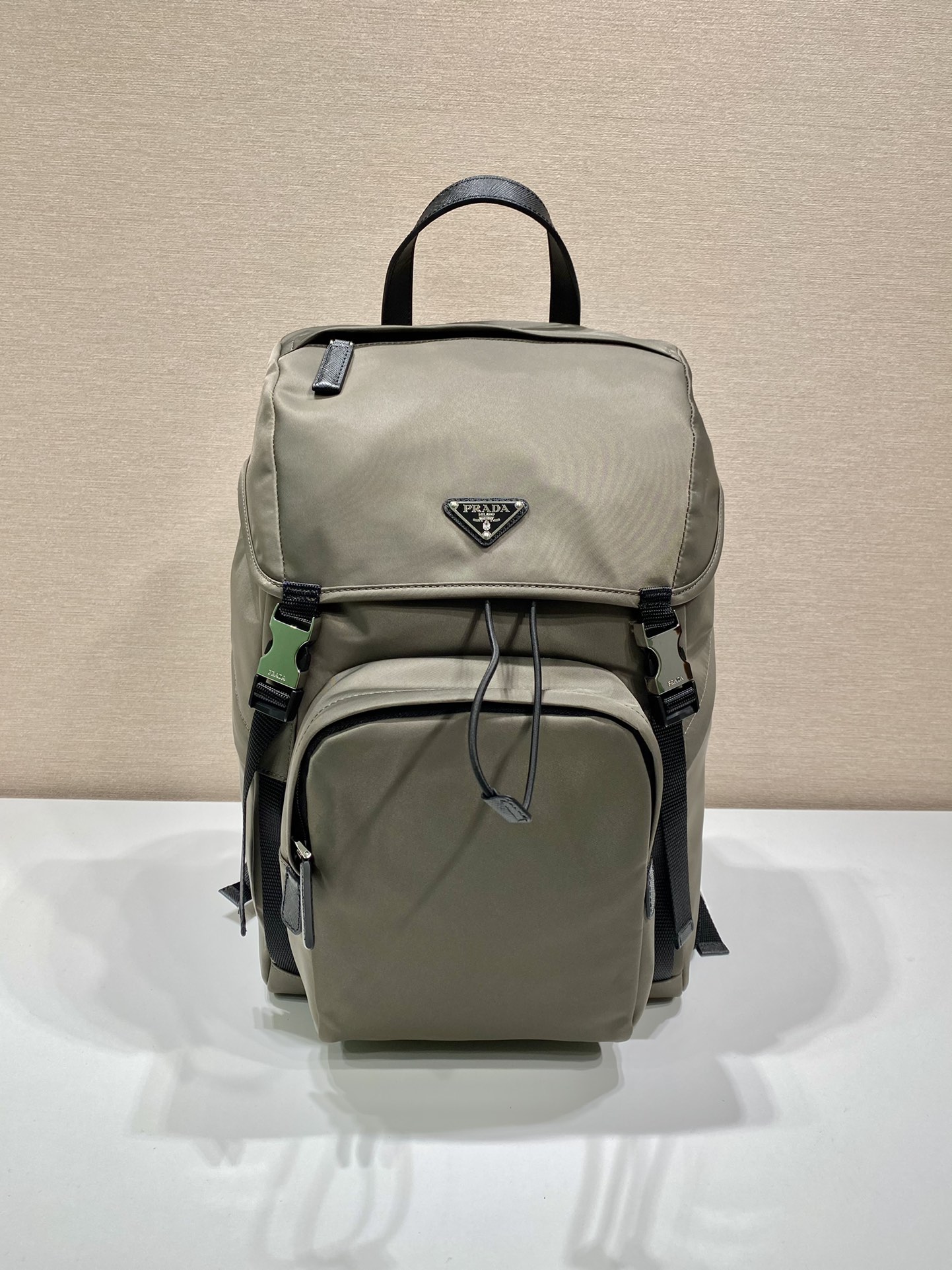Pra*a backpack