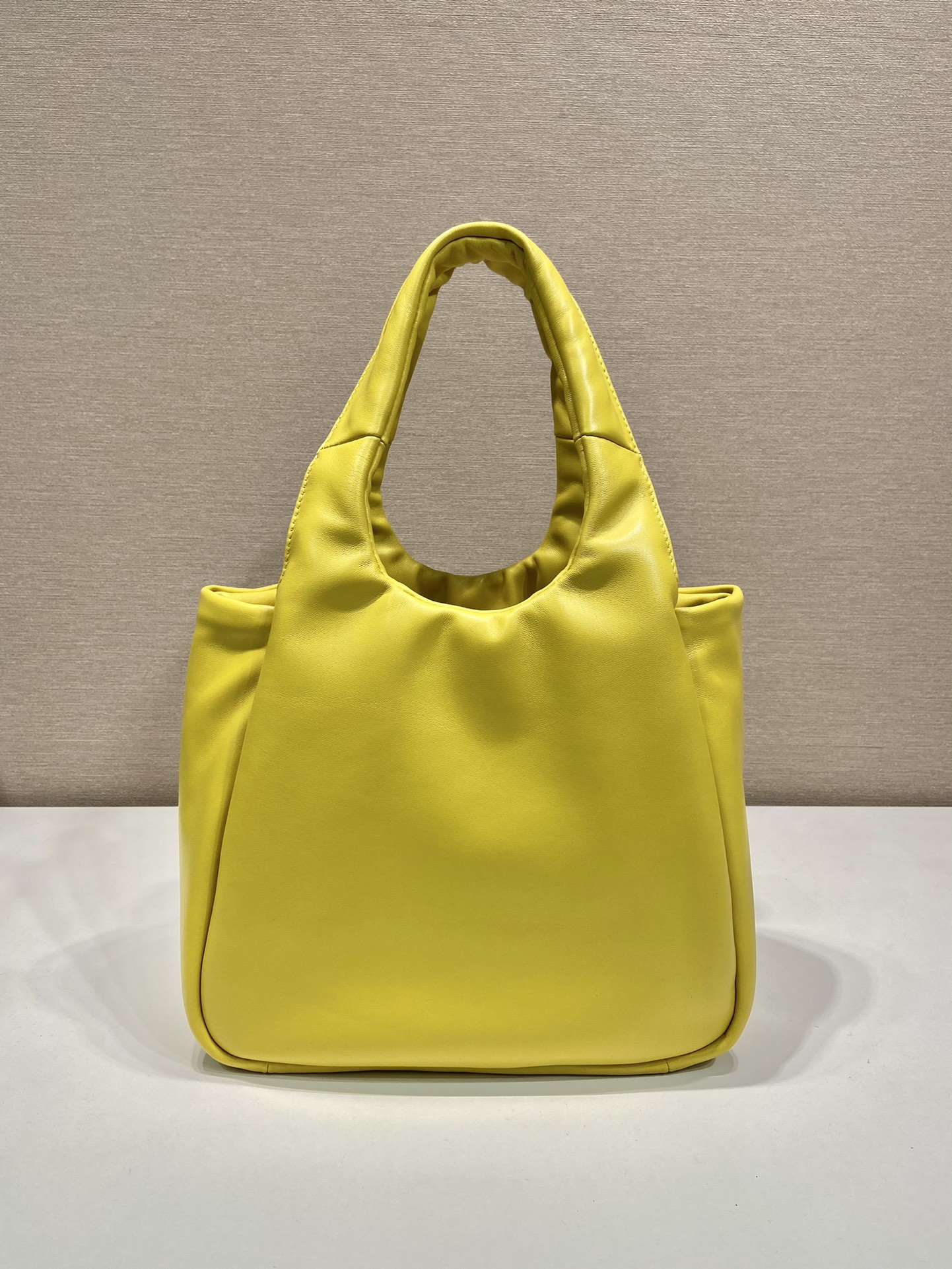 medium padded Pra*a soft nappa leather bag