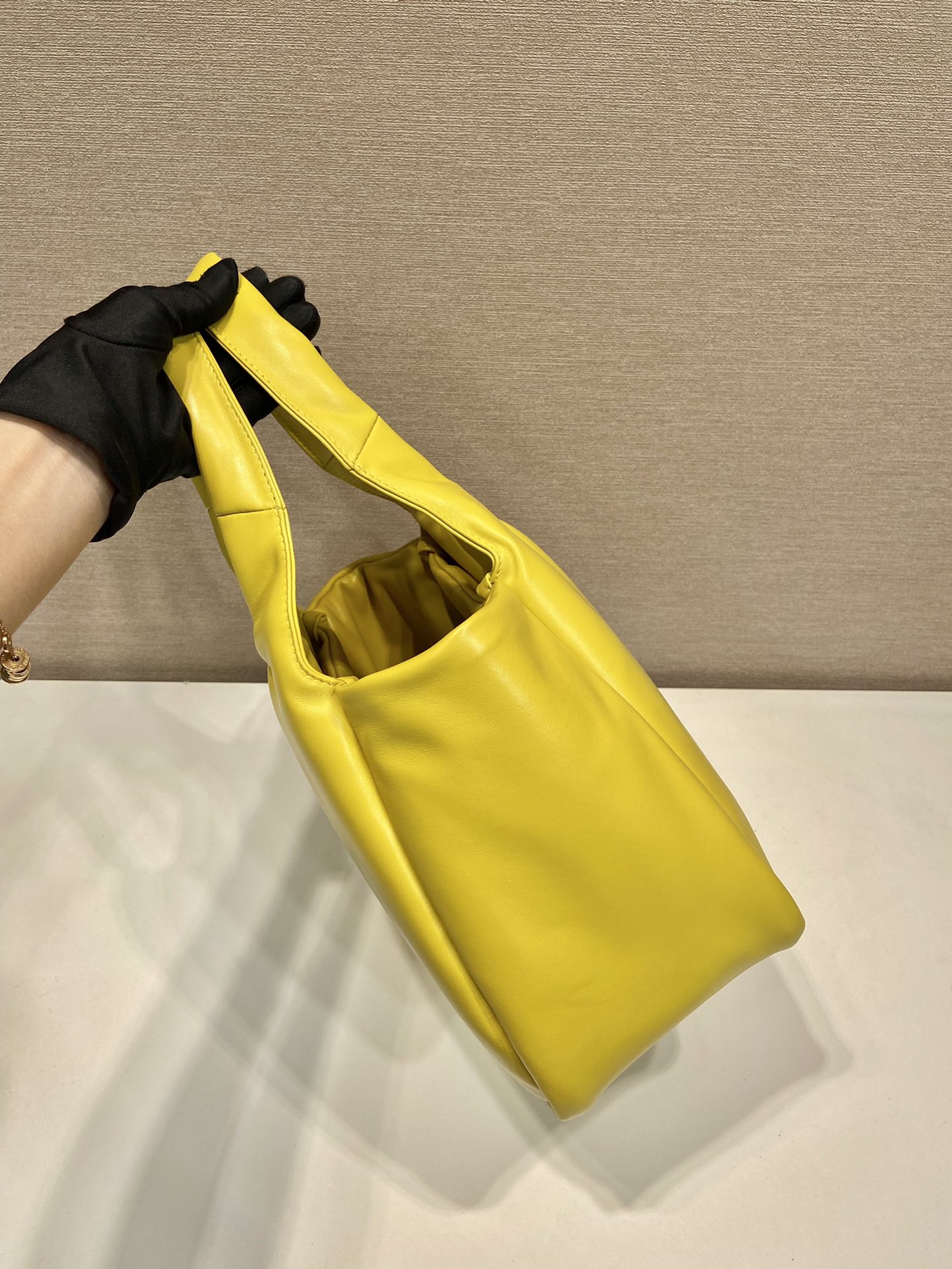 medium padded Pra*a soft nappa leather bag