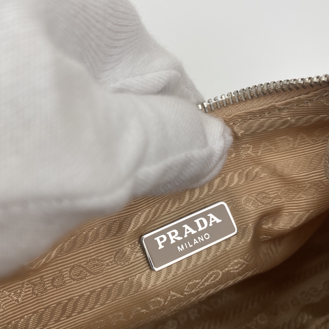 Pra*a re-edition 2005 re-nylon mini bag