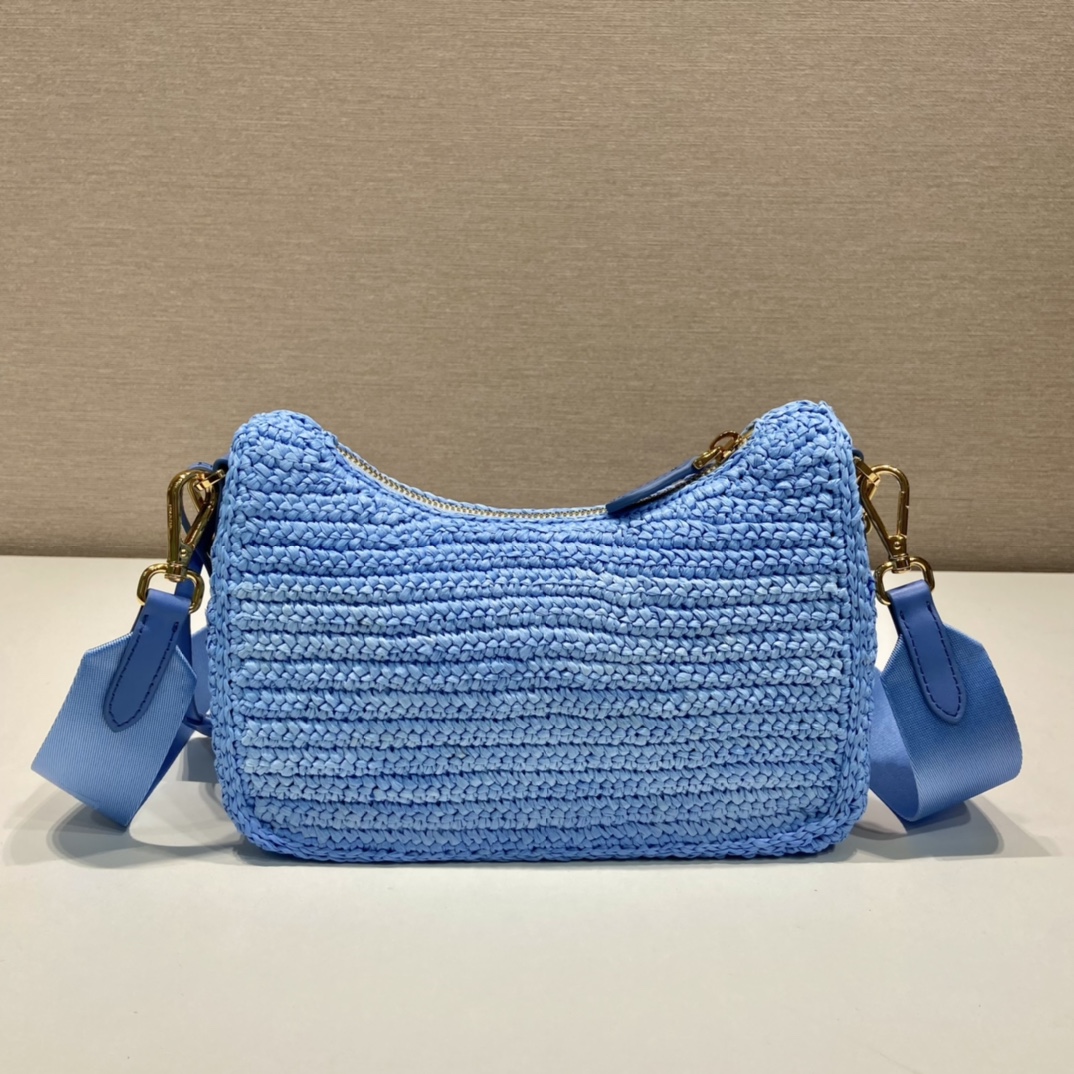 Pra*a re-edition 2005 bag