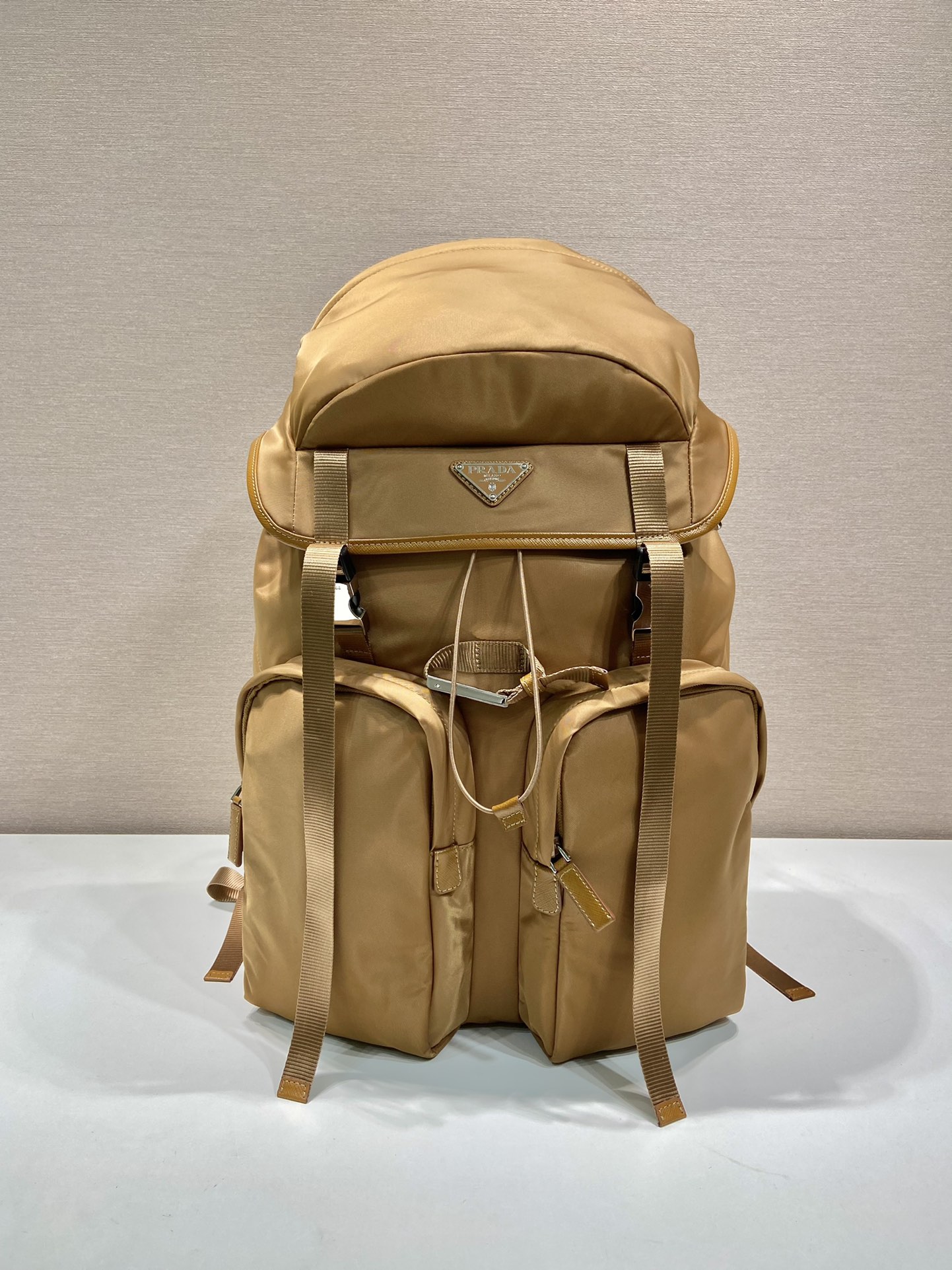 Pra*a backpack