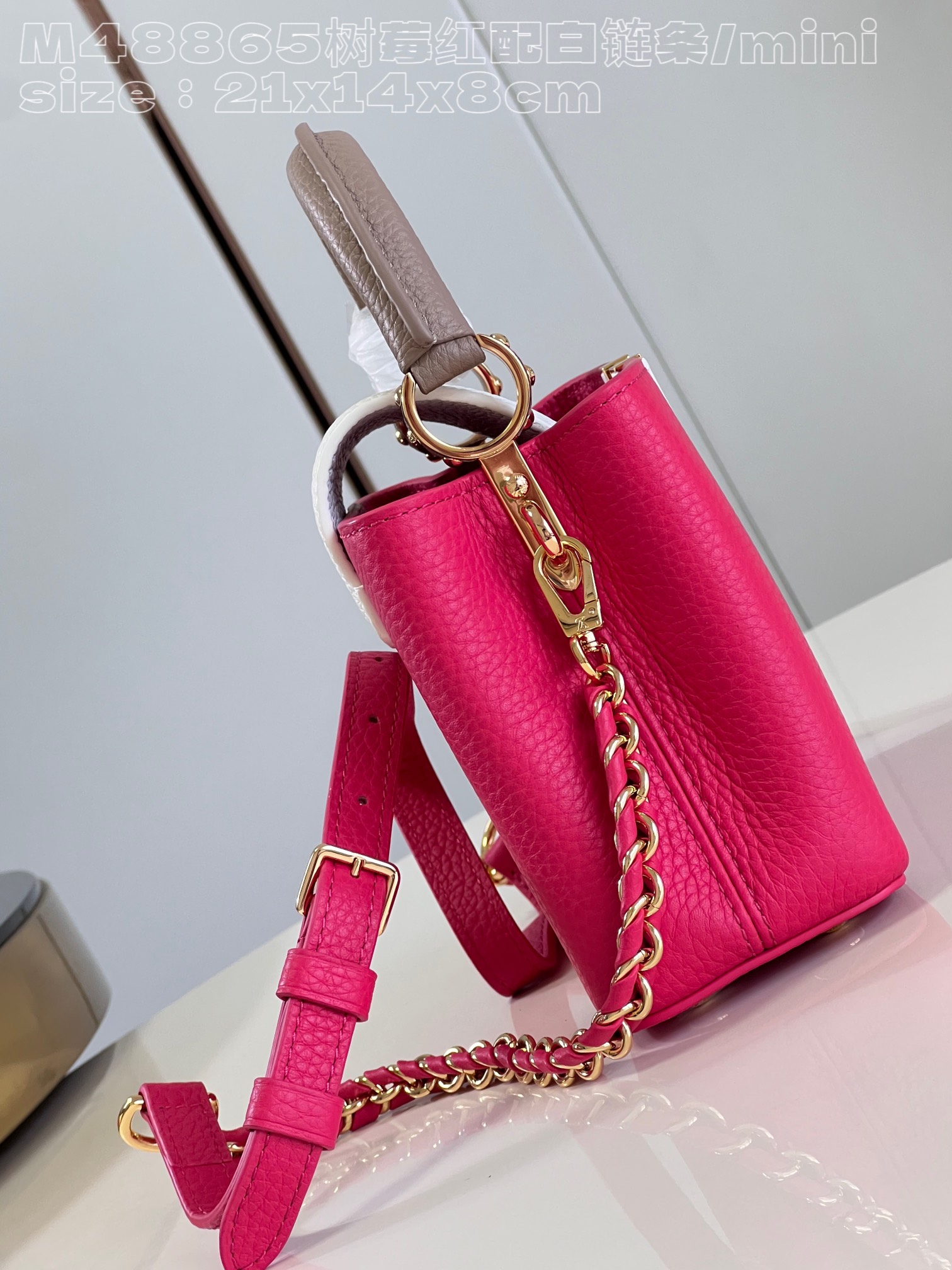 l**is V*t*n capucines mini handbag