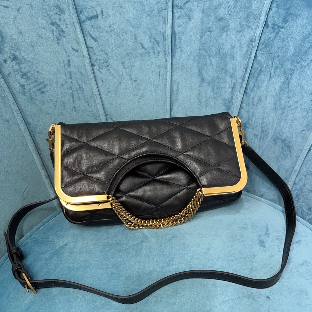 Y51 87 in quilted lambskin