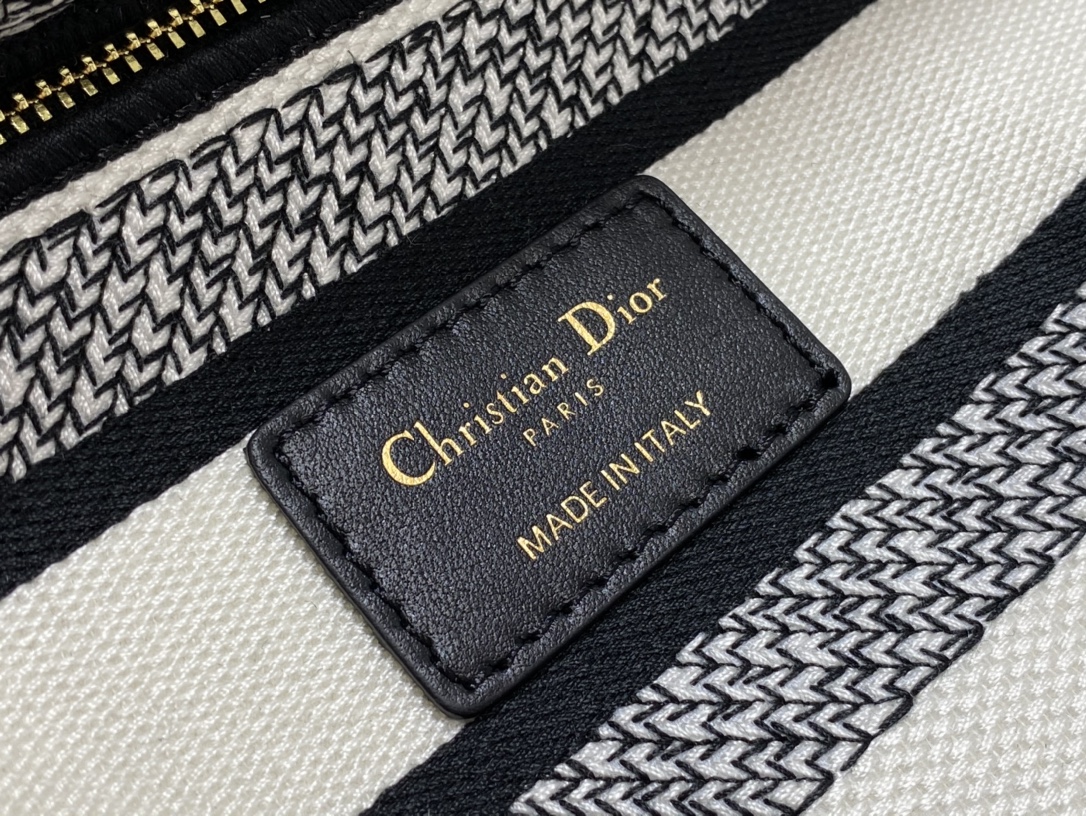 D*or medium lady d-lite bag