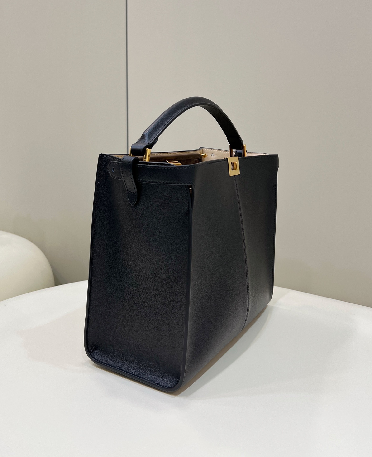 F**di peekaboo bag
