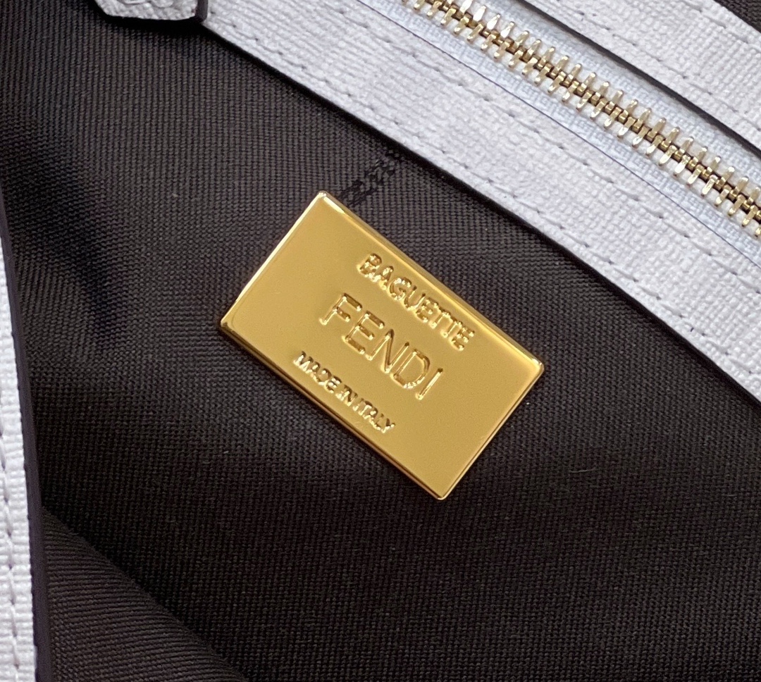F**di baguette medium handbag