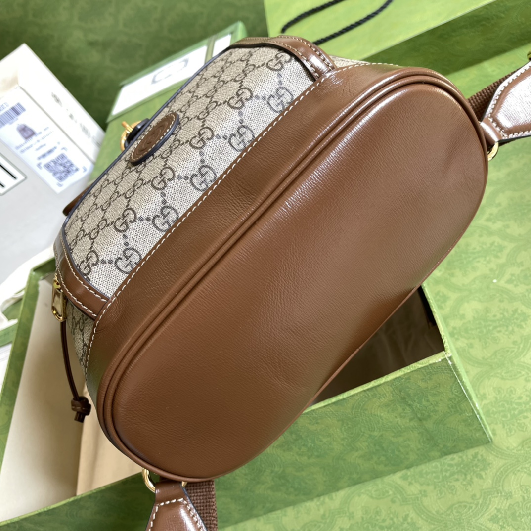 G*u*i backpack with interlocking g