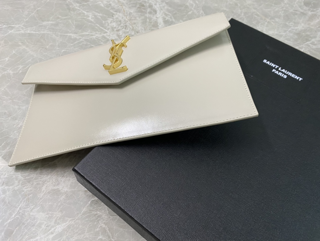 YSL Uptown