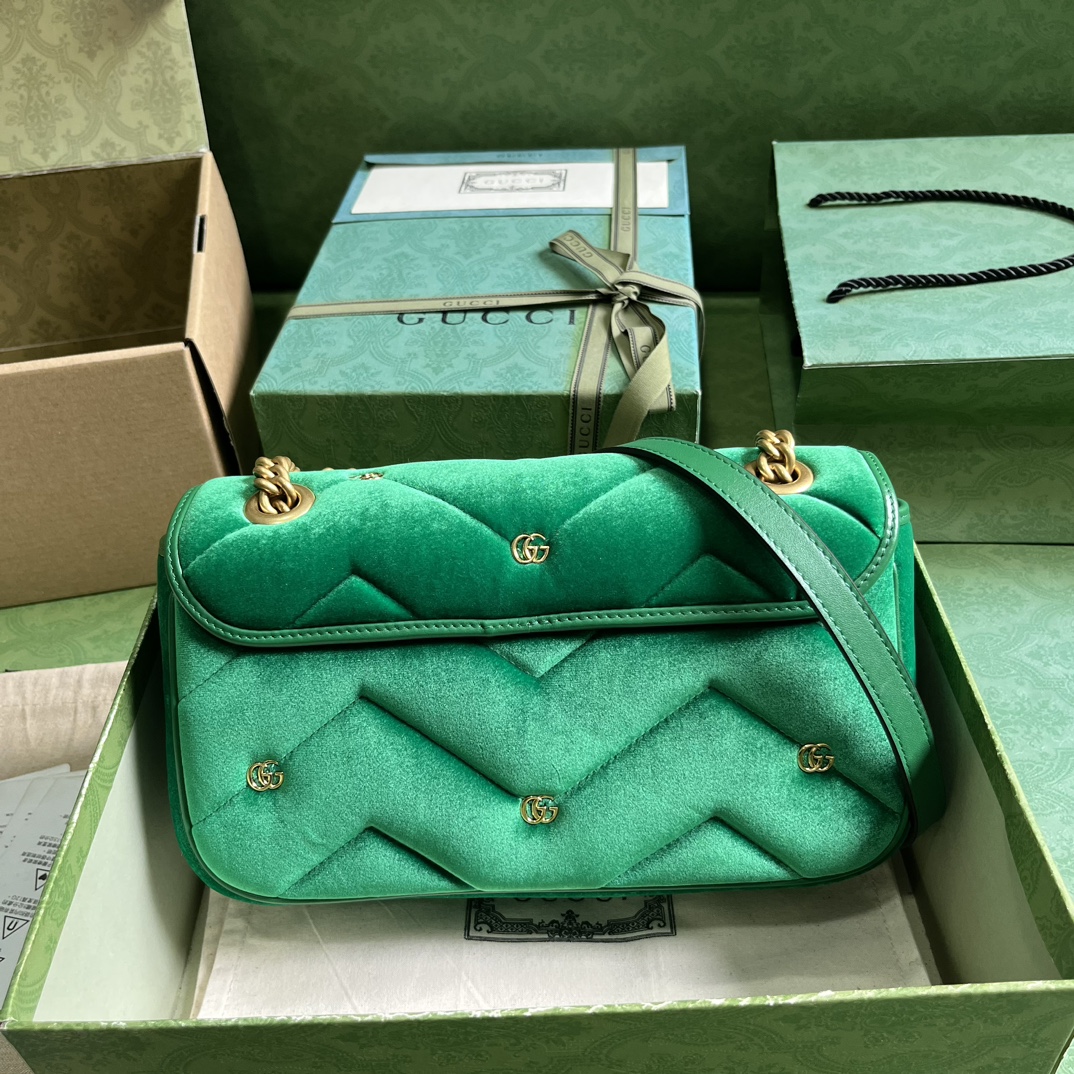 G*u*i gg marmont small velvet shoulder bag