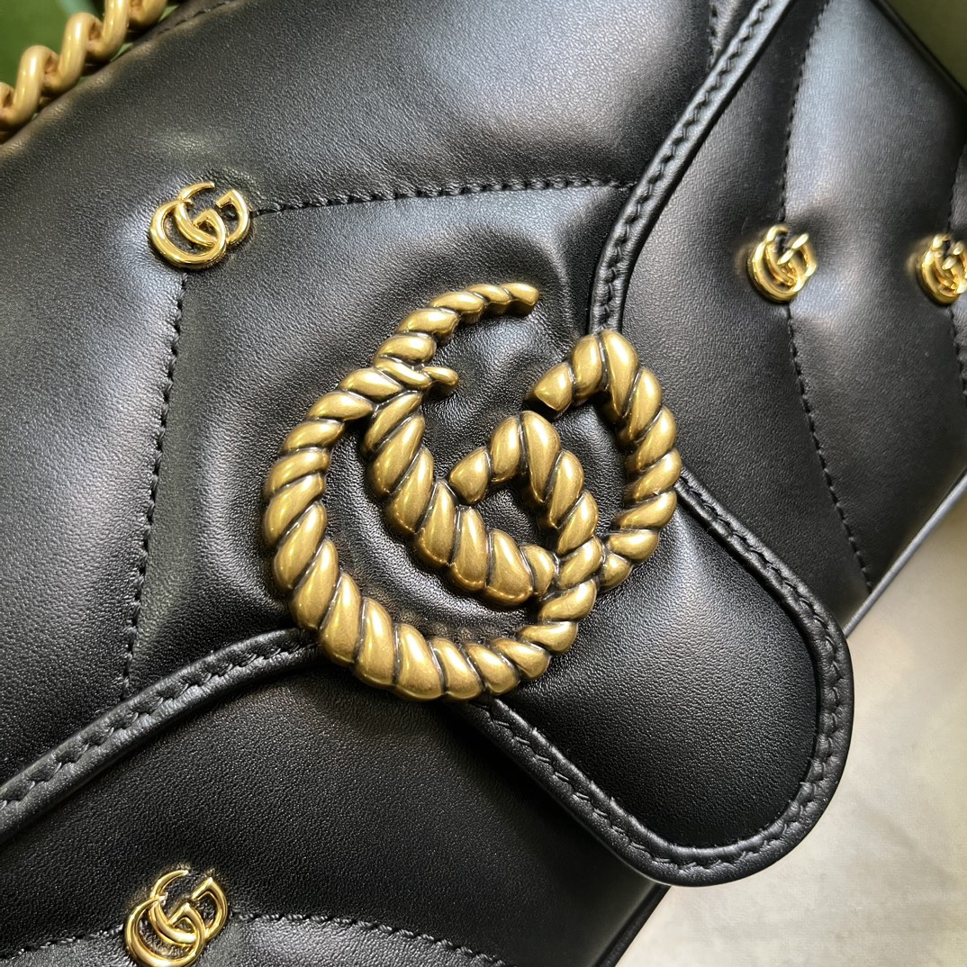 G*u*i gg marmont small shoulder bag