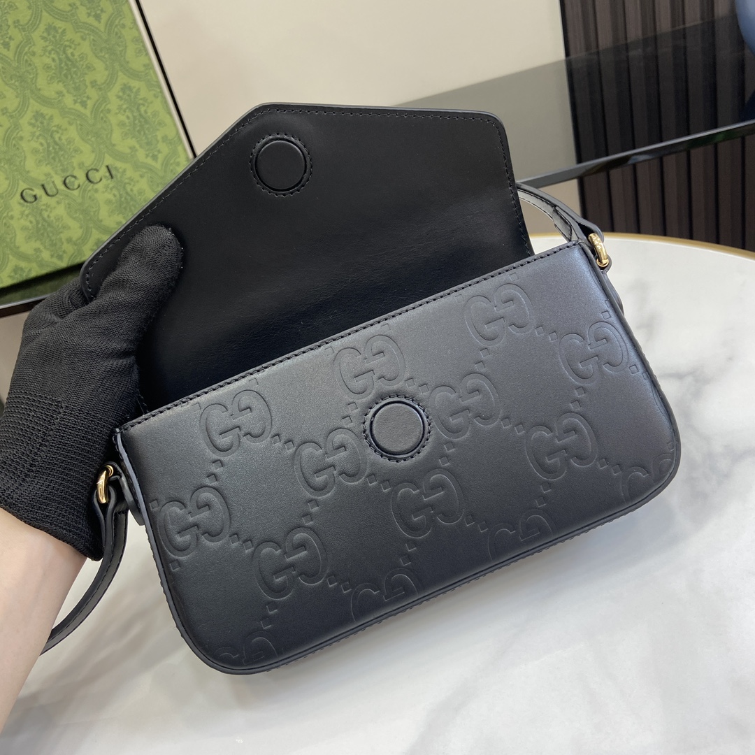 g*u*i gg S*per mini shoulder bag