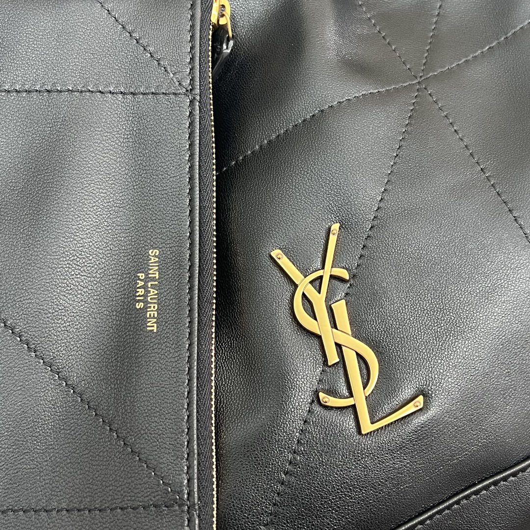 YSL JAMIE 4.3 POCHON IN LAMBSKIN