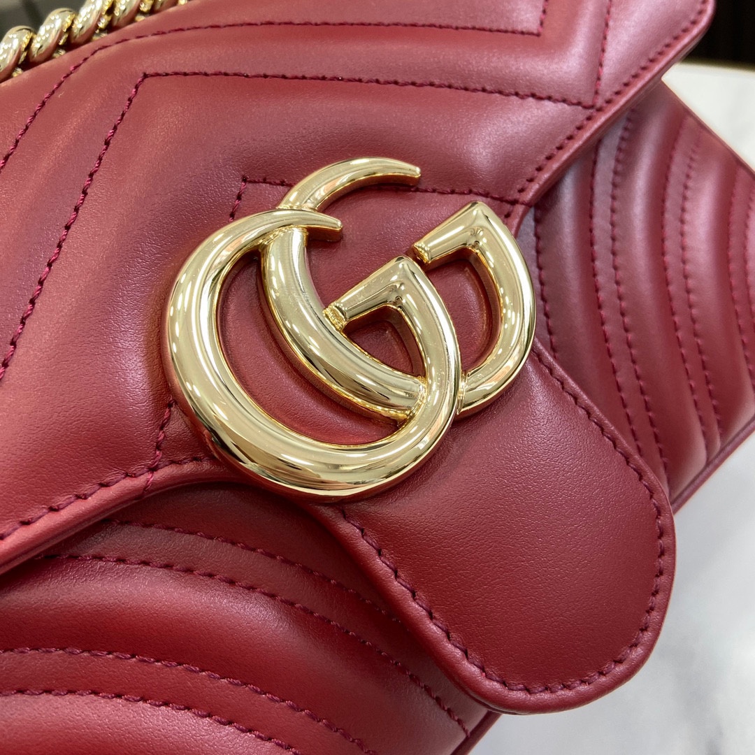 G*u*i gg marmont mini shoulder bag